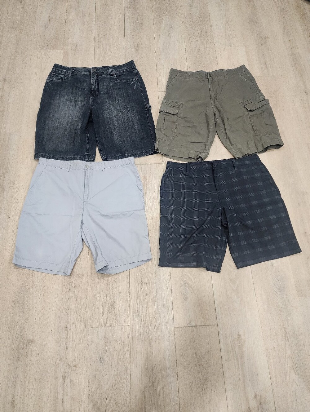 Bundle Of Mens Shorts Sz 36 Calvin Klein Bongo Hang Ten BC Clothing Cargo Flat